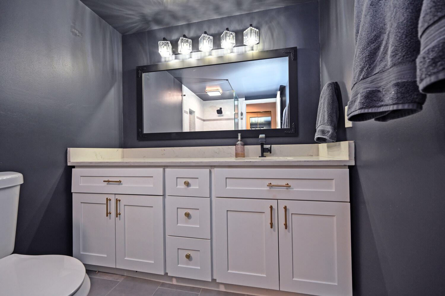 210 East 2nd Street, Unit B Covington, KY 41011 - Photo 34 of 50