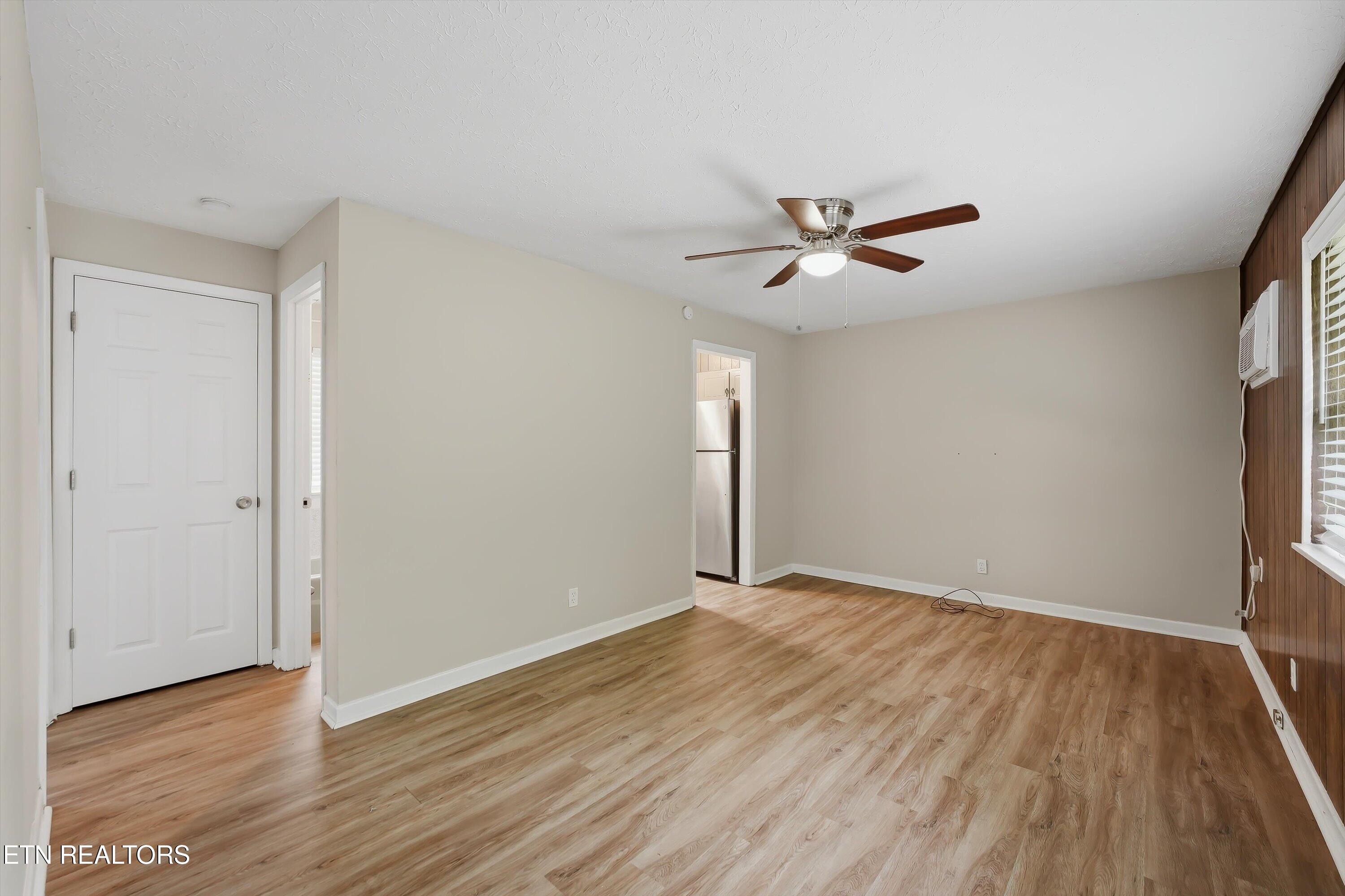 121 Tacoma Road, Unit 121 127 Oak Ridge, TN 37830 - Photo 6 of 11 06-105 Tacoma Rd-6