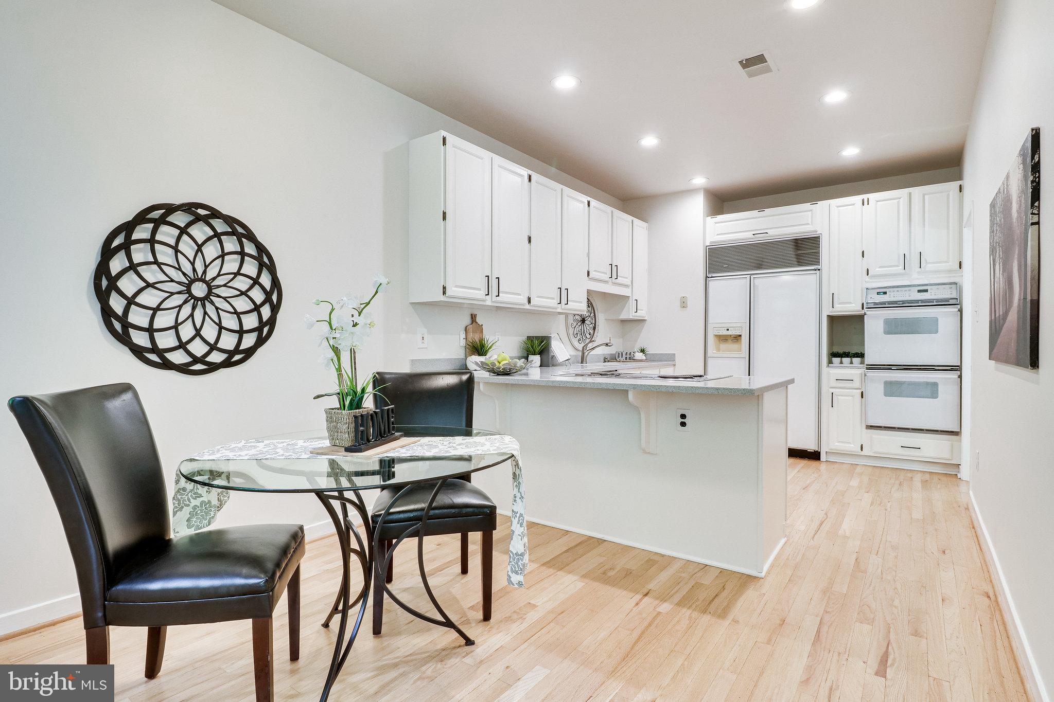 2044 Beacon Place Reston, VA 20191 - Photo 19 of 67