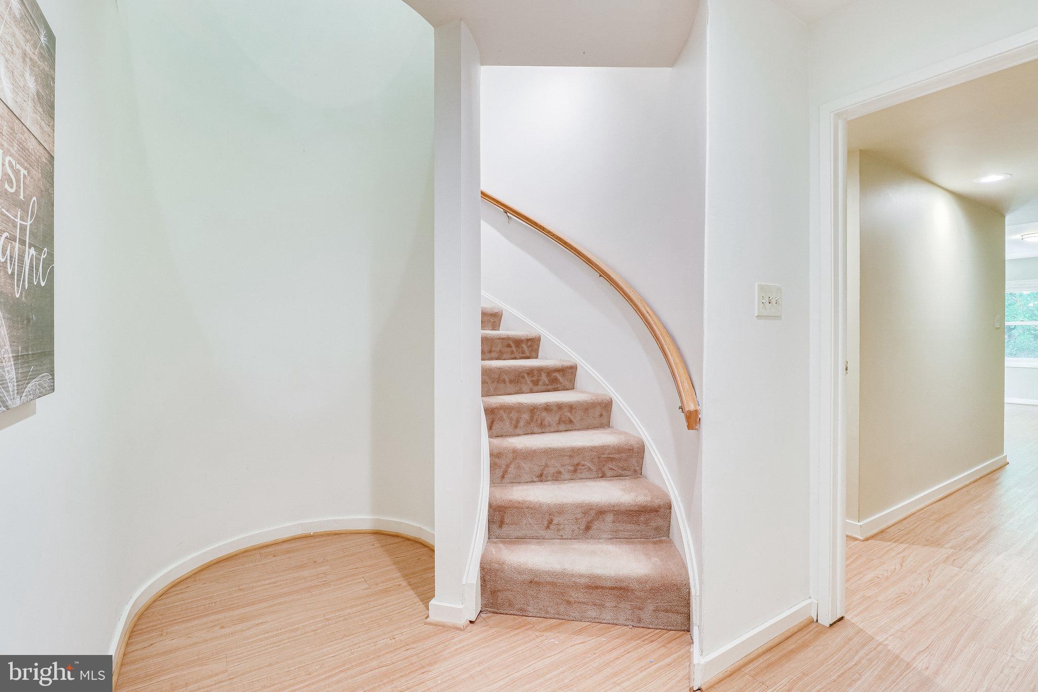 2044 Beacon Place Reston, VA 20191 - Photo 40 of 67