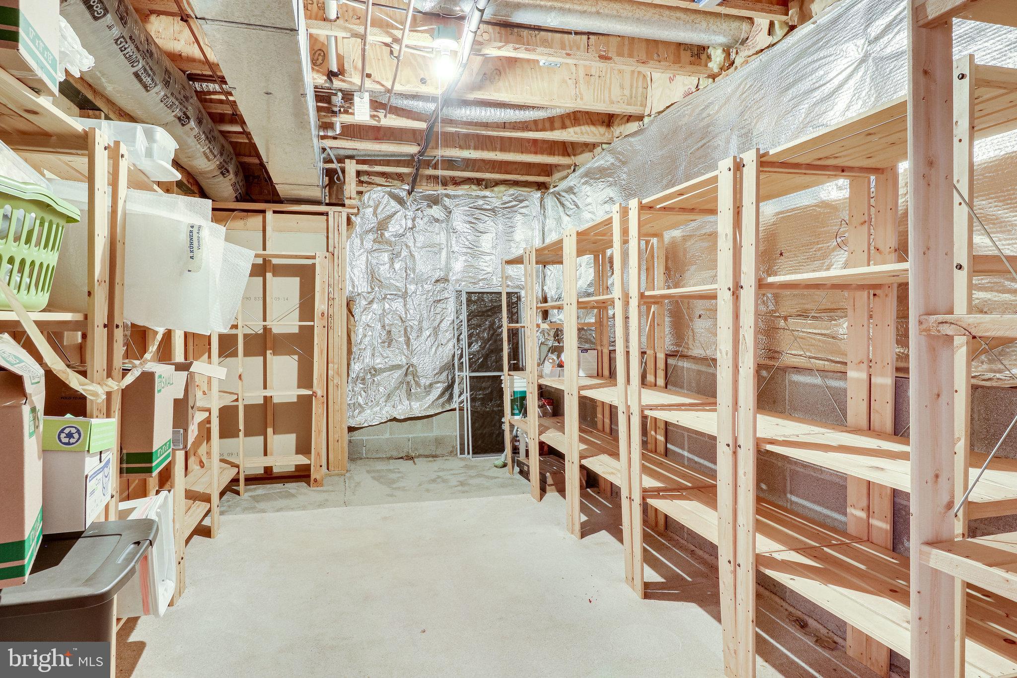 2044 Beacon Place Reston, VA 20191 - Photo 47 of 67