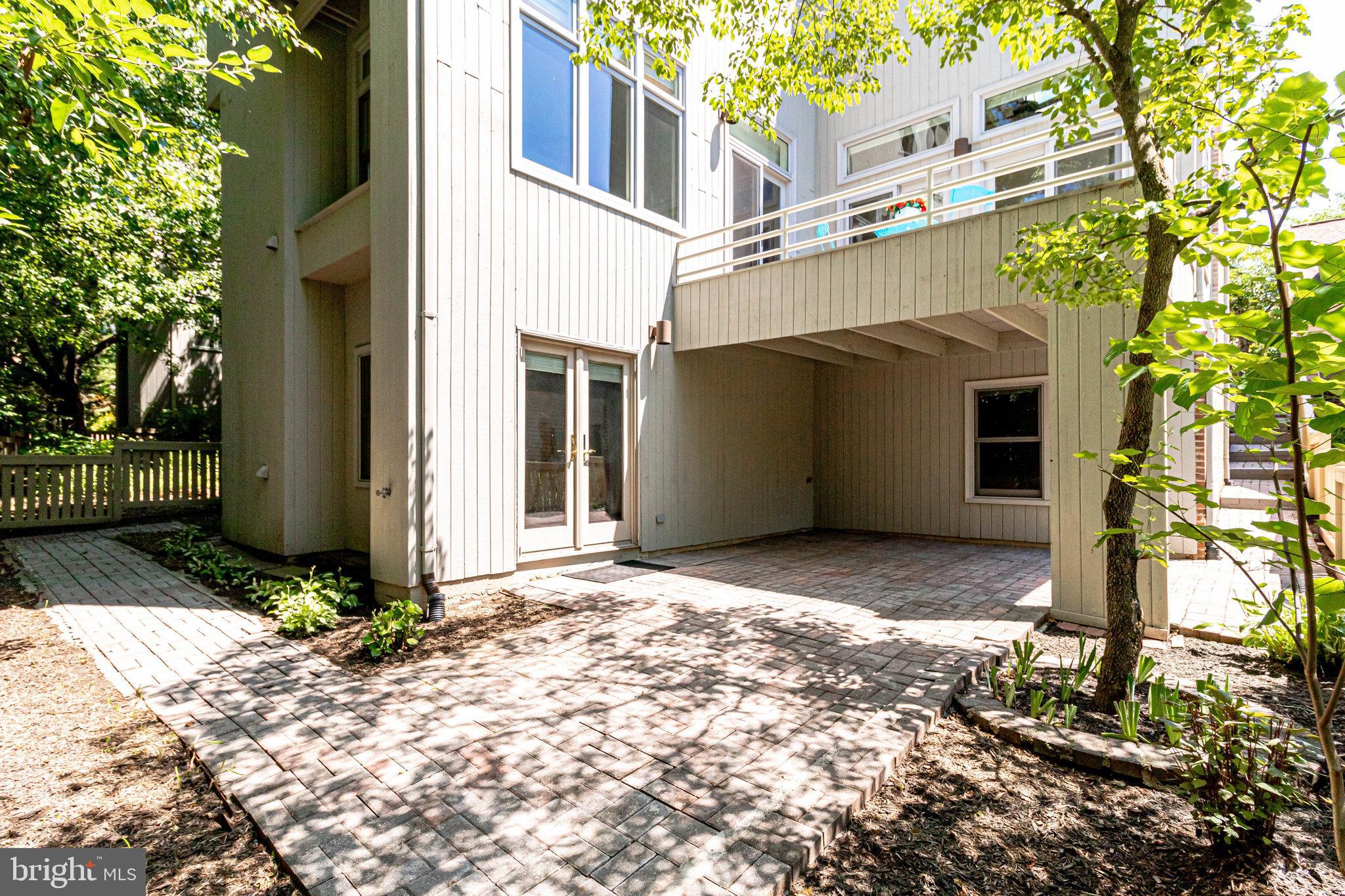 2044 Beacon Place Reston, VA 20191 - Photo 51 of 67