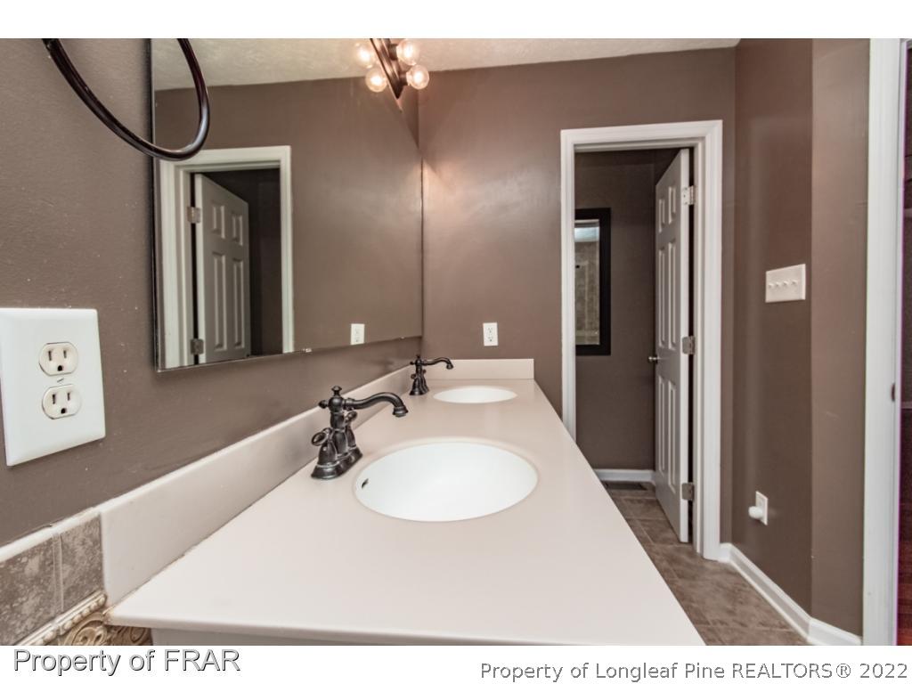 2737 Millmann Road Fayetteville, NC 28304 - Photo 20 of 35 Gallery Image 20