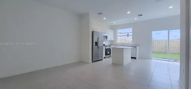 $2,350 | 15620 Southwest 277th Terrace, Unit 15620, Homestead, FL 33032