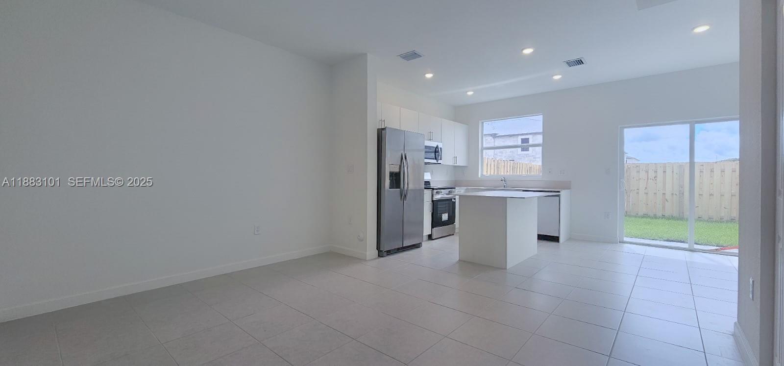 15620 Southwest 277th Terrace, Unit 15620 Homestead, FL 33032 - Photo 3 of 22