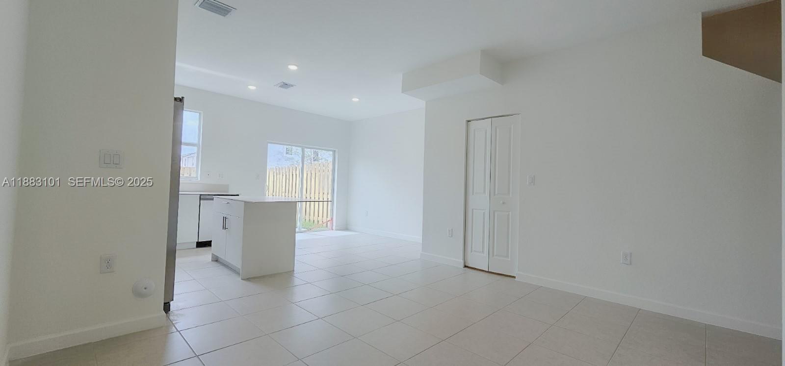 15620 Southwest 277th Terrace, Unit 15620 Homestead, FL 33032 - Photo 6 of 22