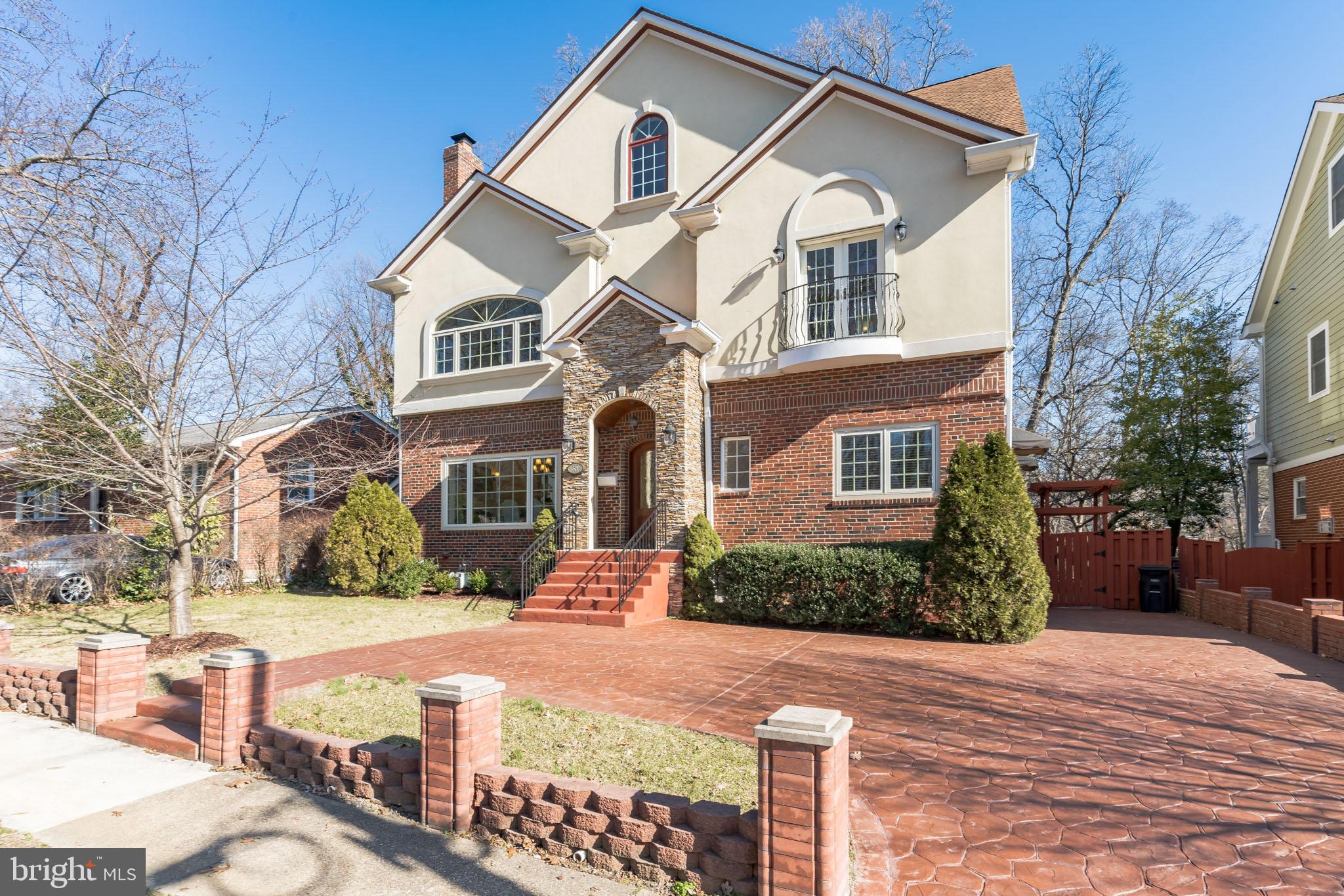 5508 North Carlin Springs Road Arlington, VA 22203 - Photo 2 of 56