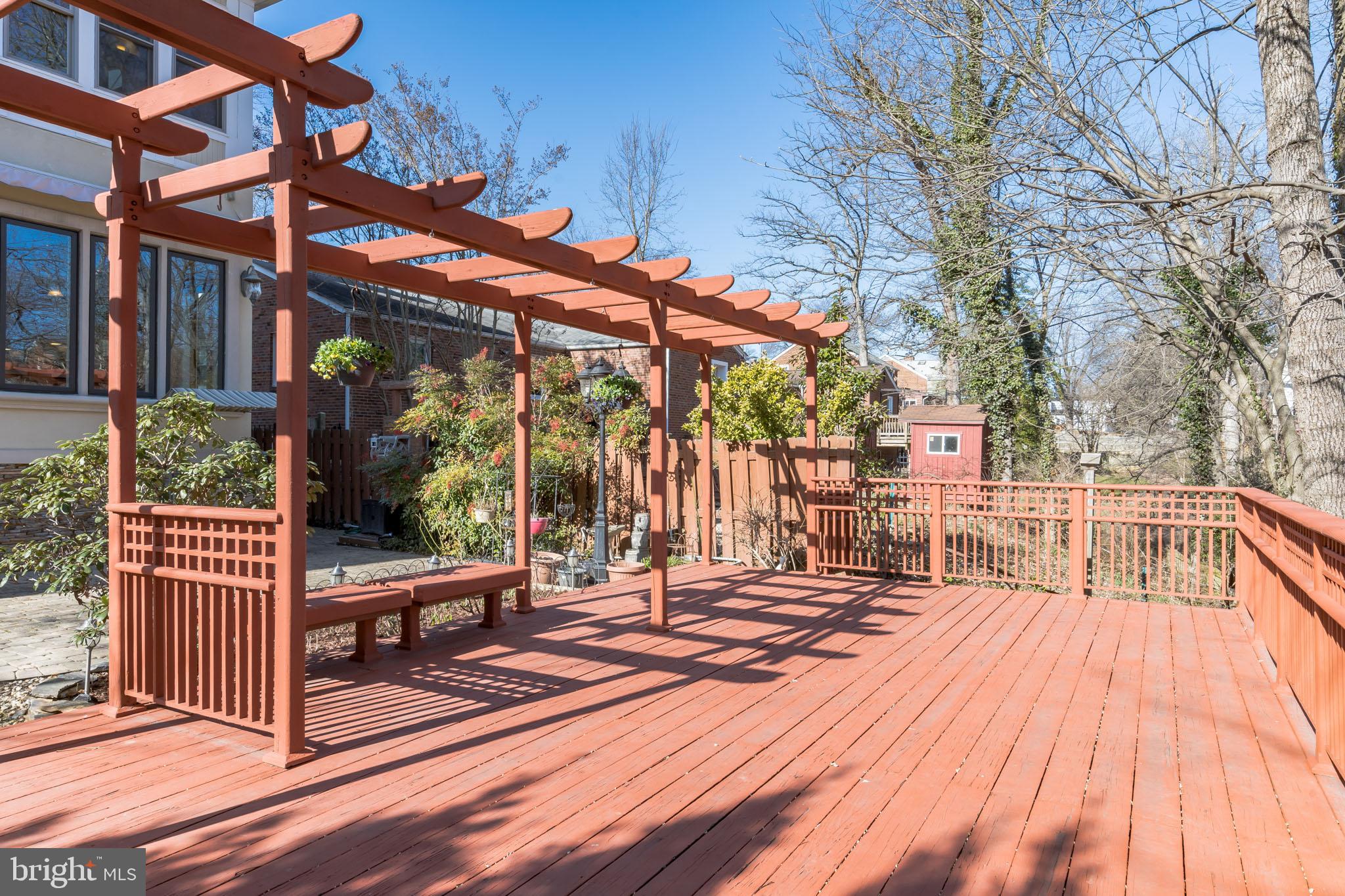 5508 North Carlin Springs Road Arlington, VA 22203 - Photo 37 of 56 deck