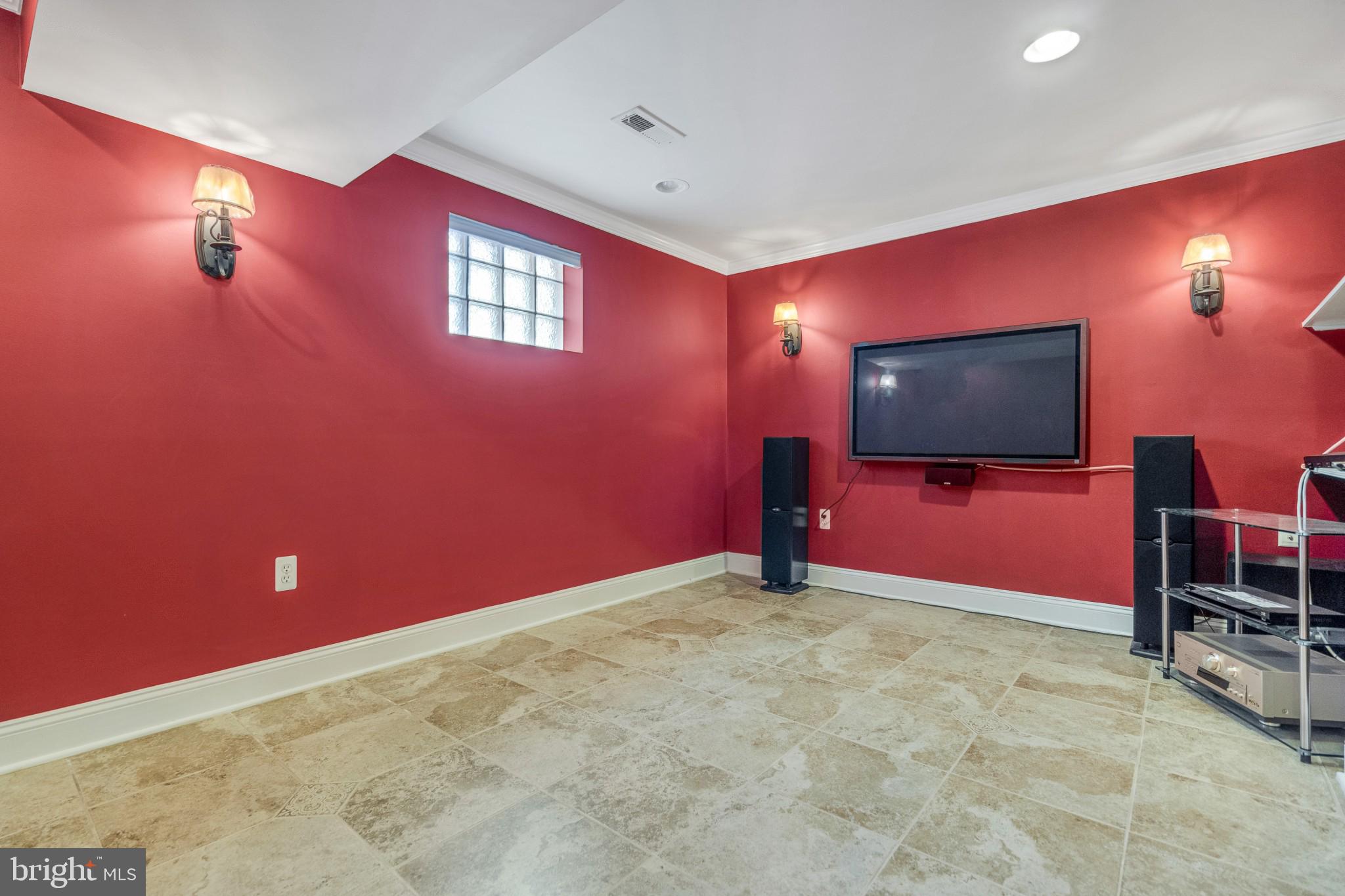 5508 North Carlin Springs Road Arlington, VA 22203 - Photo 53 of 56 theater room