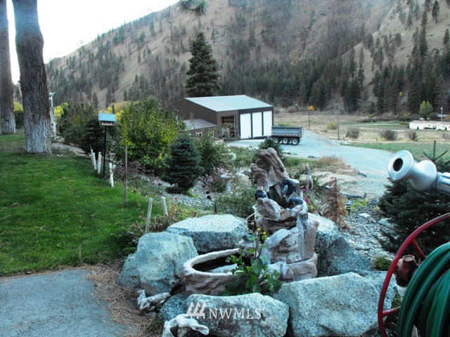 6303 Navarre Coulee Road Chelan, WA 98816 - Photo 2 of 13 Gallery Image 2