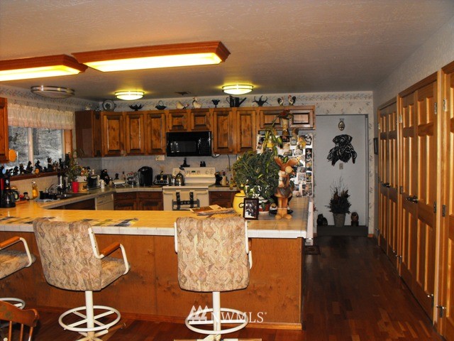 6303 Navarre Coulee Road Chelan, WA 98816 - Photo 11 of 13 Gallery Image 11