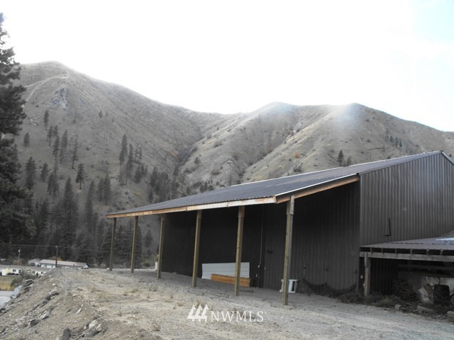 6303 Navarre Coulee Road Chelan, WA 98816 - Photo 4 of 13 Gallery Image 4