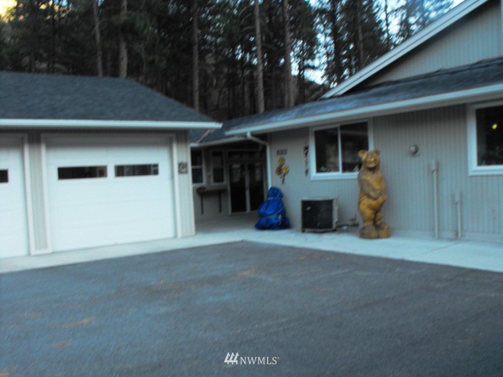 6303 Navarre Coulee Road Chelan, WA 98816 - Photo 6 of 13 Gallery Image 6