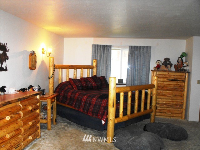 6303 Navarre Coulee Road Chelan, WA 98816 - Photo 10 of 13 Gallery Image 10