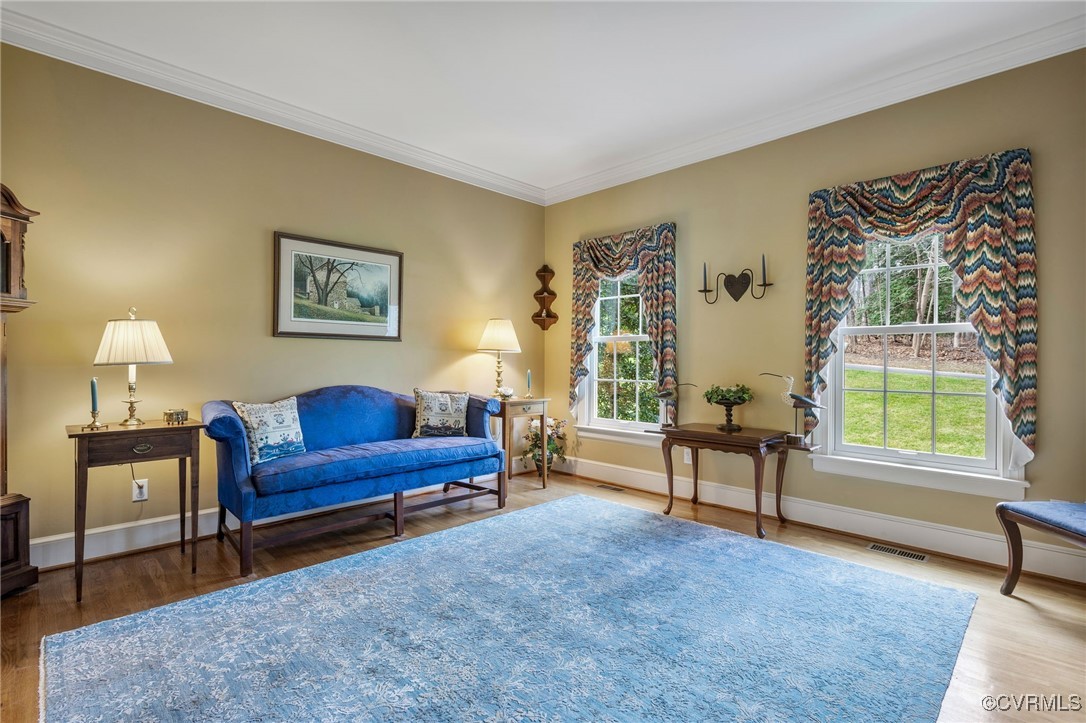 5219 Clipper Cove Road Midlothian, VA 23112 - Photo 21 of 49 a living room with furniture and a window