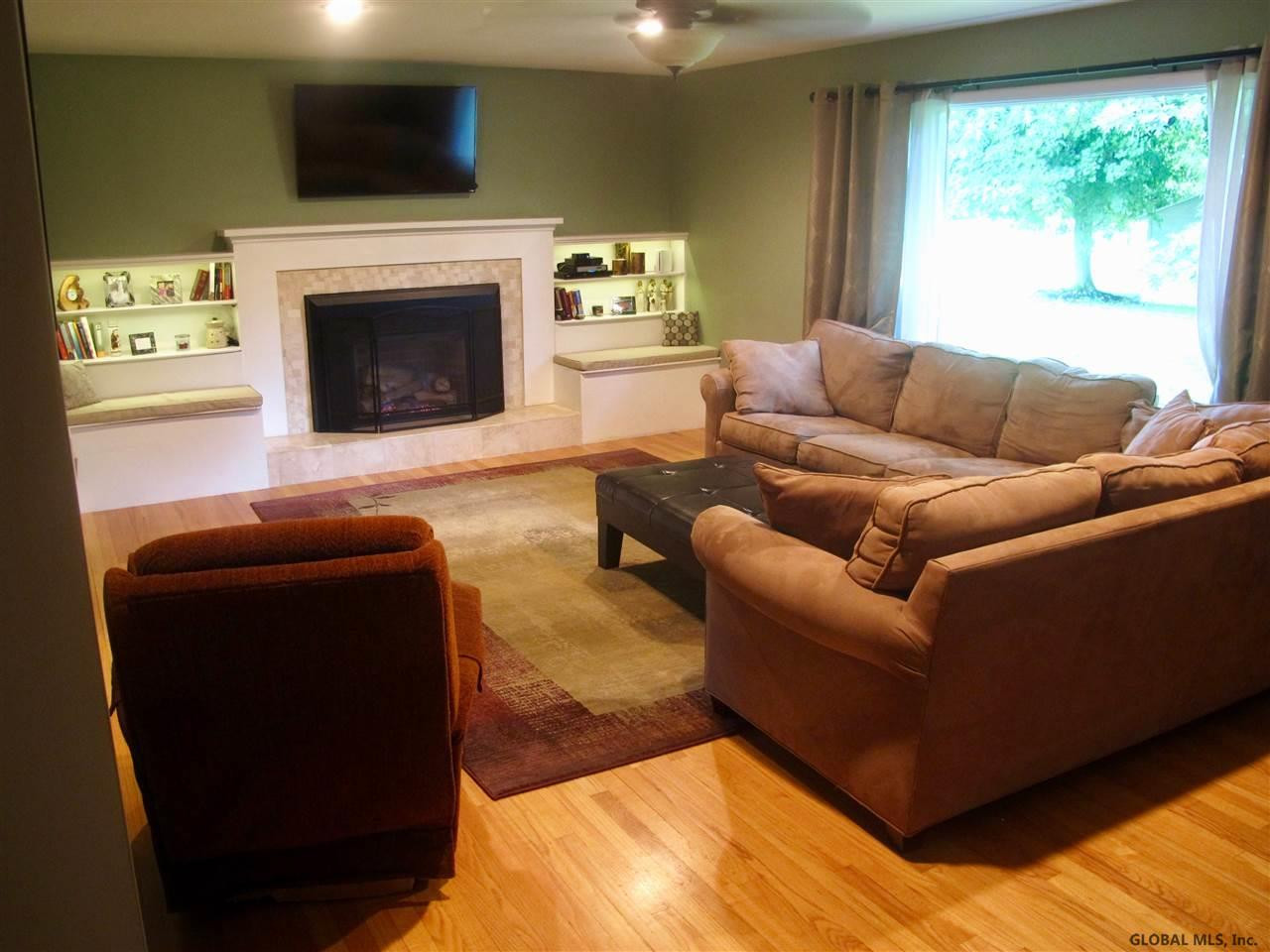 25 Wing Road Rexford, NY 12148 - Photo 6 of 21 Photo 6