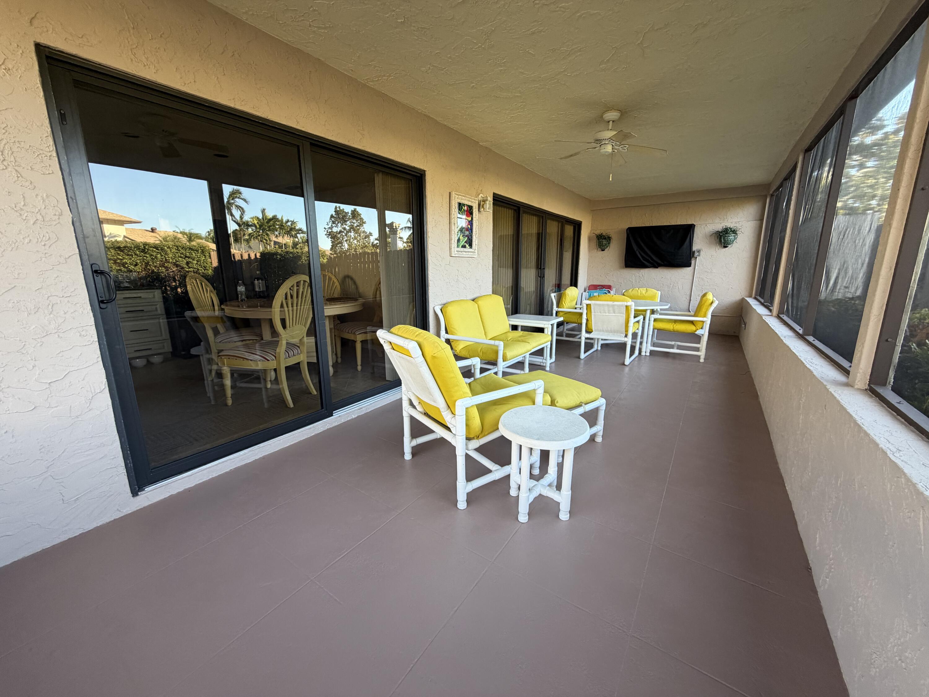 354 Southwest 28th Avenue Delray Beach, FL 33445 - Photo 11 of 54 IMG_0665