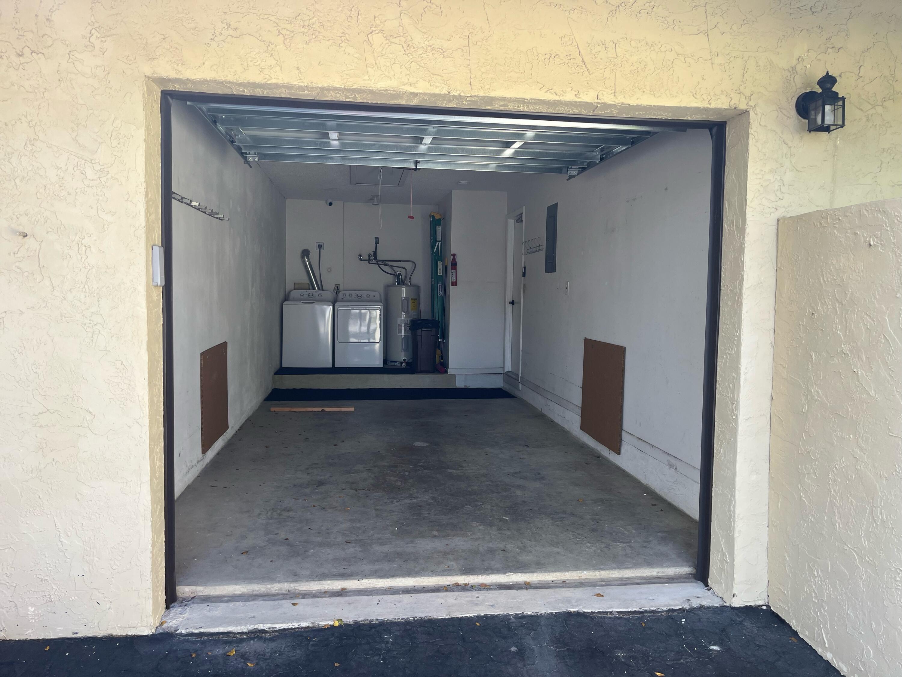 354 Southwest 28th Avenue Delray Beach, FL 33445 - Photo 32 of 54 IMG_4404