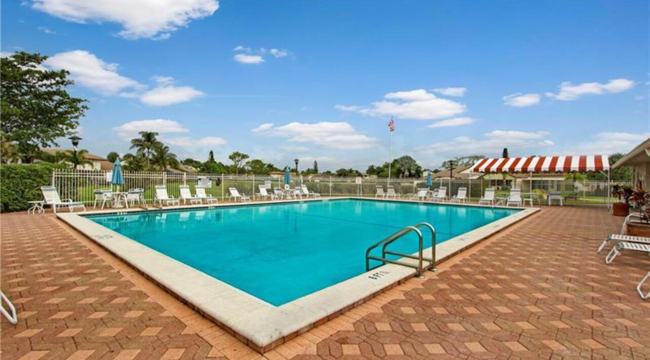 354 Southwest 28th Avenue Delray Beach, FL 33445 - Photo 53 of 54 a view of a tennis court