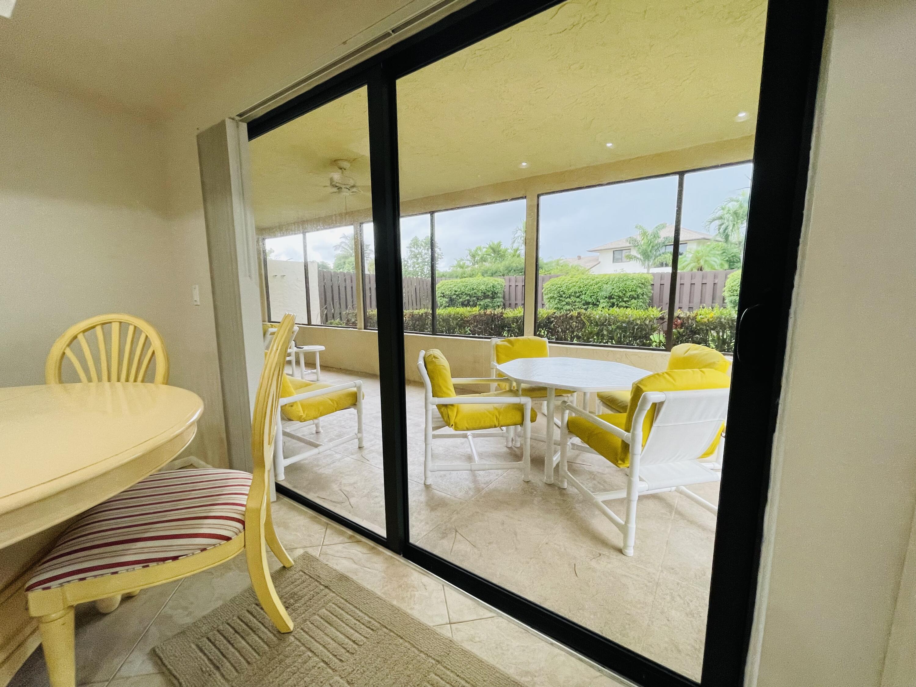 354 Southwest 28th Avenue Delray Beach, FL 33445 - Photo 8 of 54 IMG_0812