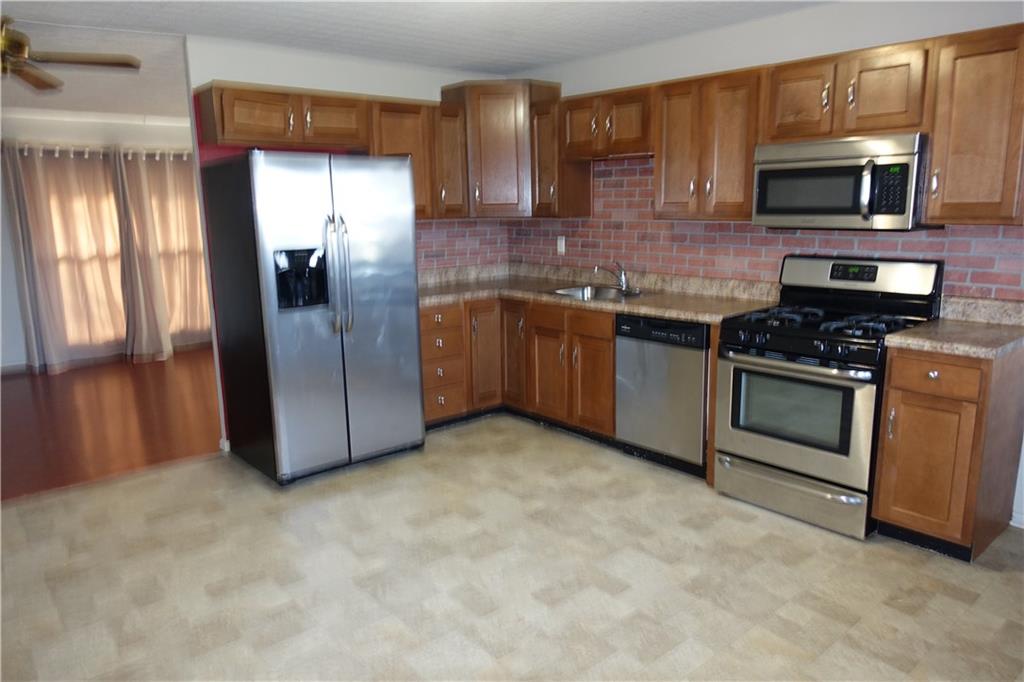 1610 Westgate Road Seymour, IN 47274 - Photo 14 of 42 Gallery Image 14