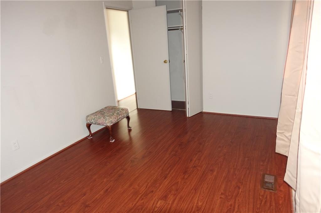 1610 Westgate Road Seymour, IN 47274 - Photo 19 of 42 Gallery Image 19