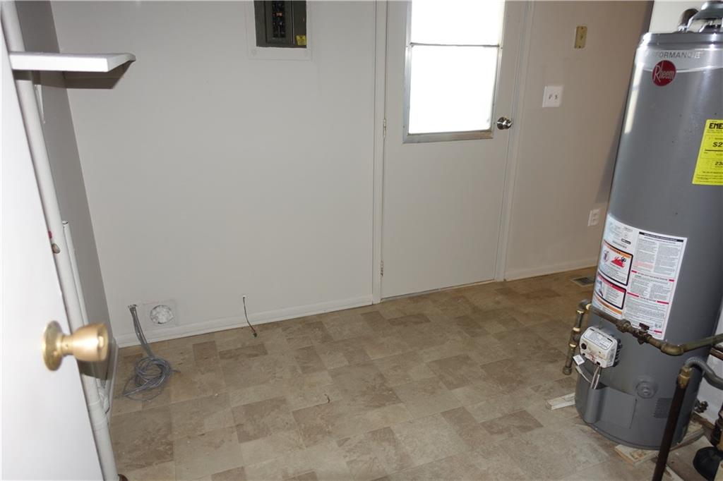 1610 Westgate Road Seymour, IN 47274 - Photo 31 of 42 Gallery Image 31