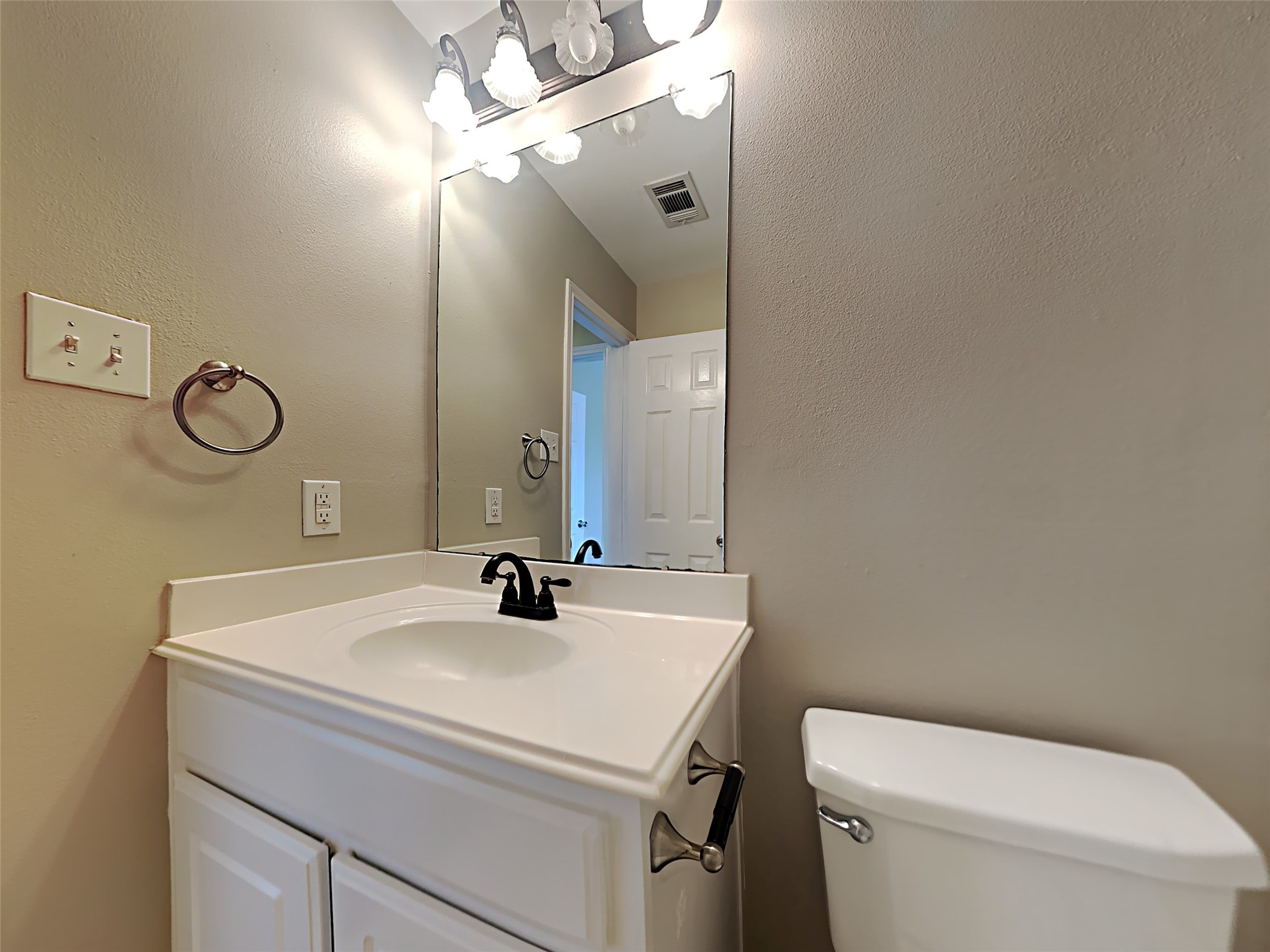 4631 Nueces River Loop Spring, TX 77386 - Photo 8 of 16