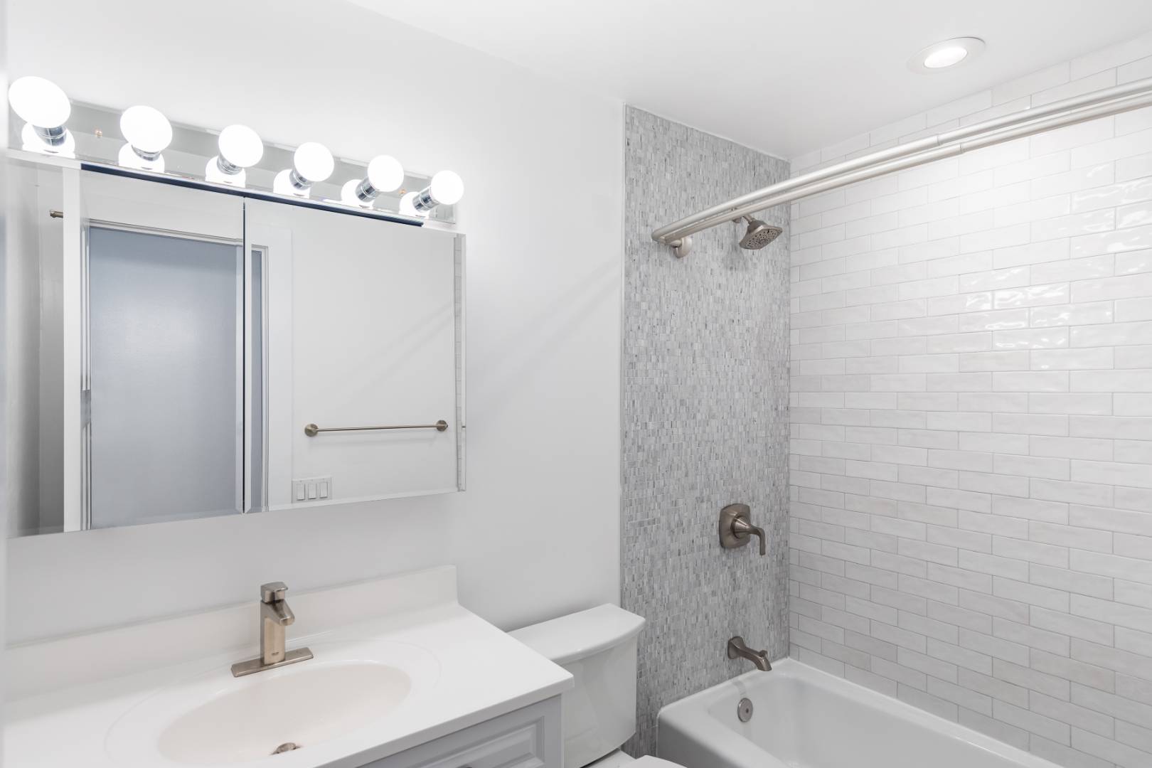 92 Springy Banks Road East Hampton, NY 11937 - Photo 13 of 16 Gallery Image 13