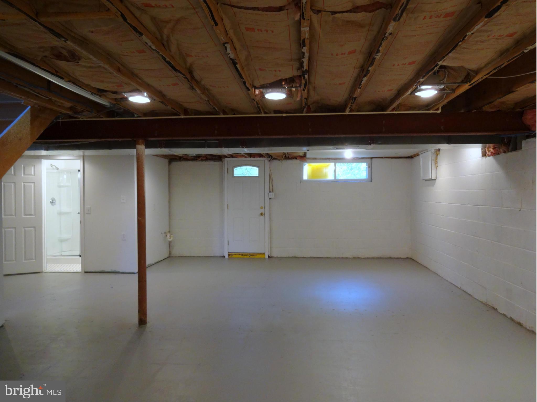 8096 Ventnor Road Pasadena, MD 21122 - Photo 25 of 30 Walk-up Basement with lots of room