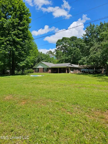 $200,000 | 550 Senatobia Drive, Senatobia, MS 38668