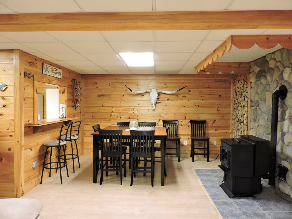 65 H Foote Road Charlton, MA 01507 - Photo 18 of 22 Gallery Image 18