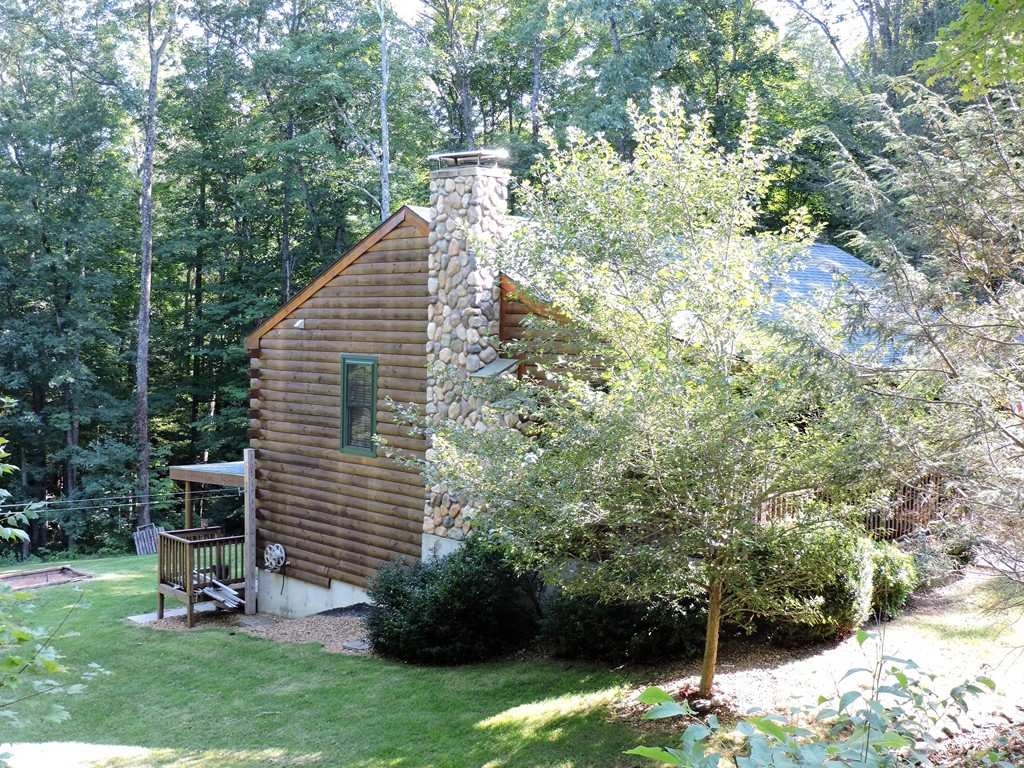 65 H Foote Road Charlton, MA 01507 - Photo 2 of 22 Gallery Image 2