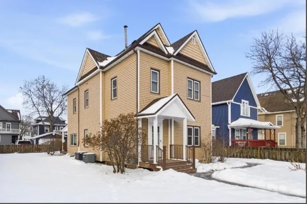 $450,000 | 3116 Columbus Avenue, Minneapolis, MN 55407