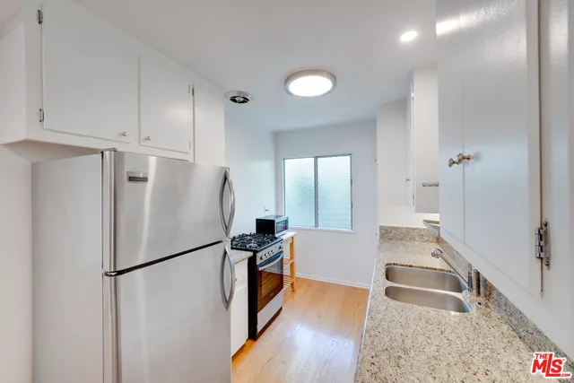 $2,750 | 827 Lincoln Boulevard, Unit H, Santa Monica, CA 90403