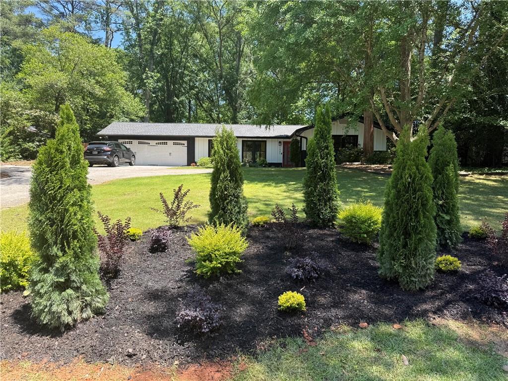 2485 Shallowford Road Atlanta, GA 30345 - Photo 7 of 37