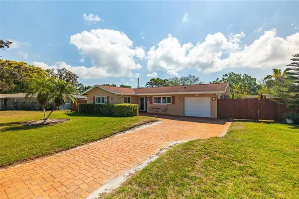 $439,000 | 1365 Windsor Drive, Clearwater, FL 33756
