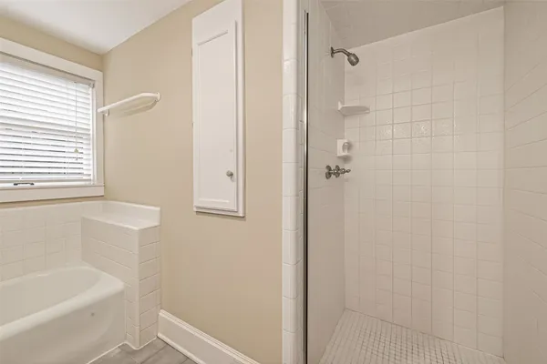 $2,500 | 1807 Crocker Street, Unit A, Houston, TX 77006