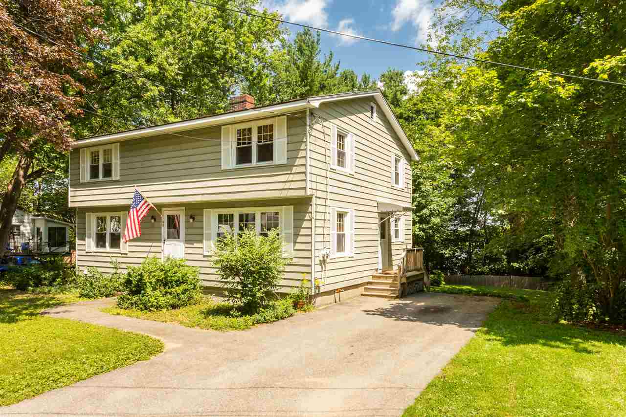 22 Fernald Road Kittery, ME 03904 - Photo 2 of 40