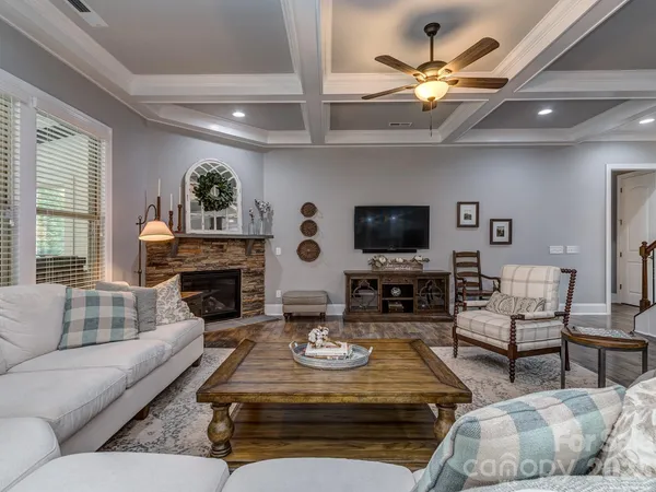 $1,400,000 | 300 Westlake Drive, Waxhaw, NC 28173