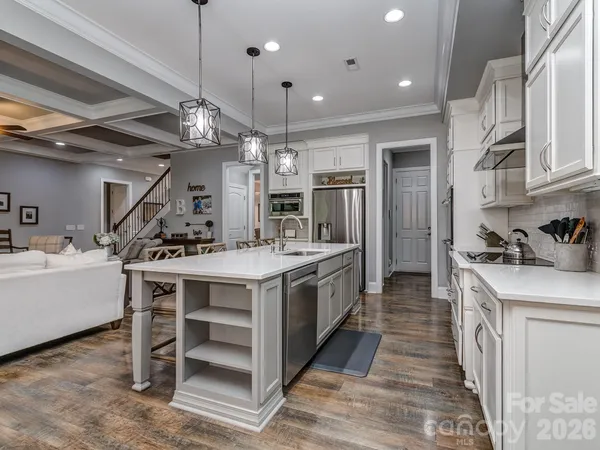 $1,400,000 | 300 Westlake Drive, Waxhaw, NC 28173