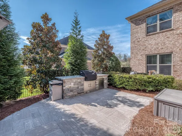 $1,400,000 | 300 Westlake Drive, Waxhaw, NC 28173