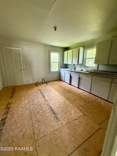 $29,000 | 810 Ballard Lane, Opelousas, LA 70570