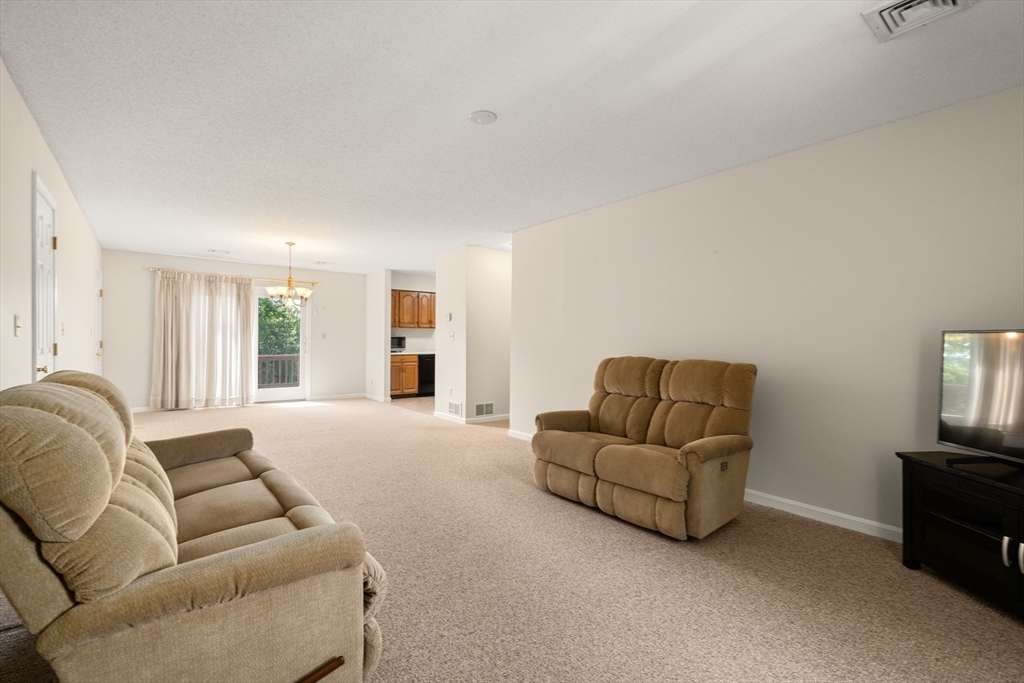 200 Lambert Terrace, Unit 30 Chicopee, MA 01020 - Photo 21 of 34