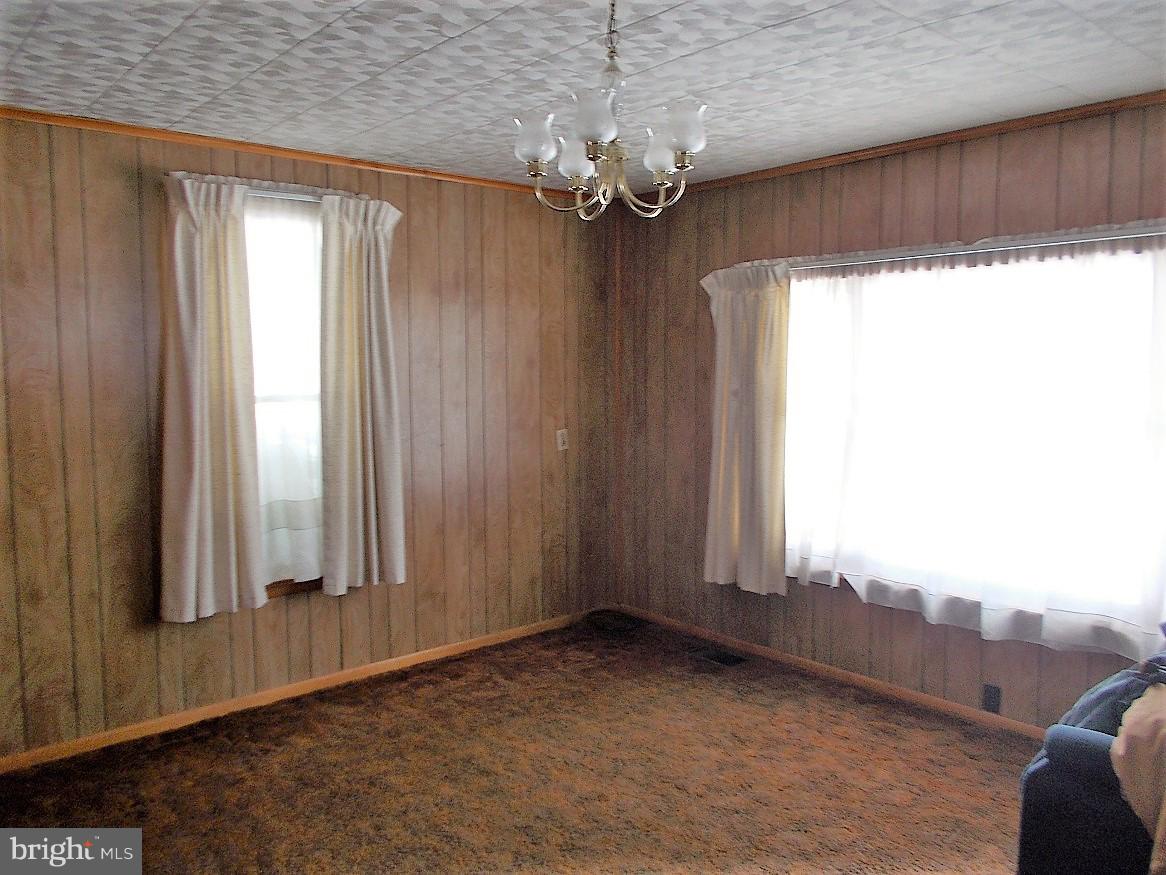 300 Harbaugh Valley Road Fairfield, PA 17320 - Photo 11 of 35 INTERIOR