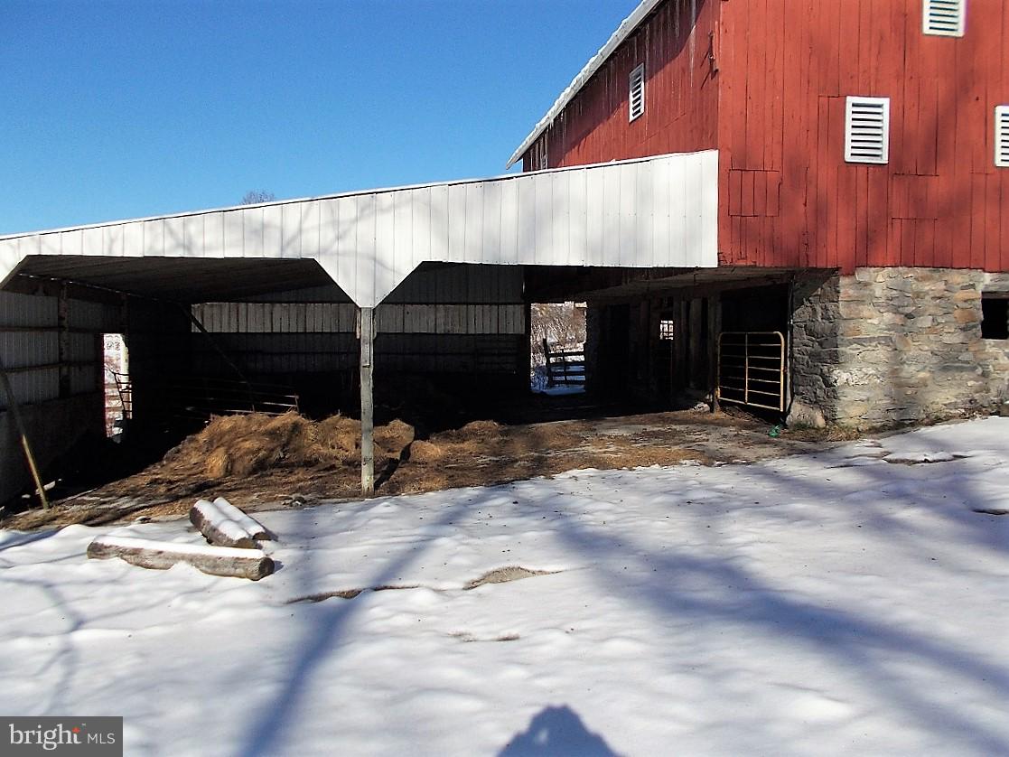 300 Harbaugh Valley Road Fairfield, PA 17320 - Photo 25 of 35 BARN-OUTBUILDINGS