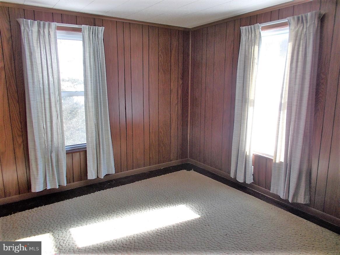 300 Harbaugh Valley Road Fairfield, PA 17320 - Photo 10 of 35 INTERIOR