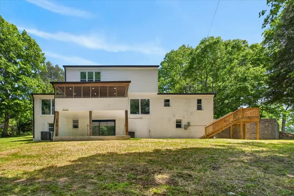 $658,000 | 1640 Simpson Drive, Clarksville, TN 37043