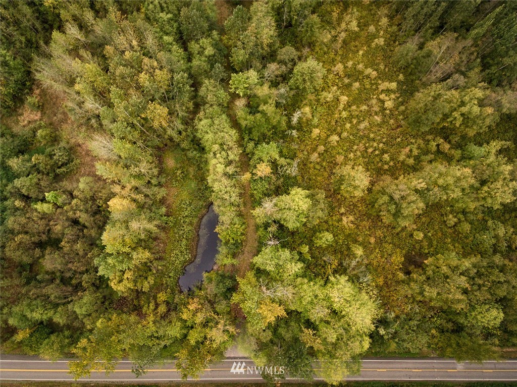 9526 Valley View Road Blaine, WA 98230 - Photo 9 of 23