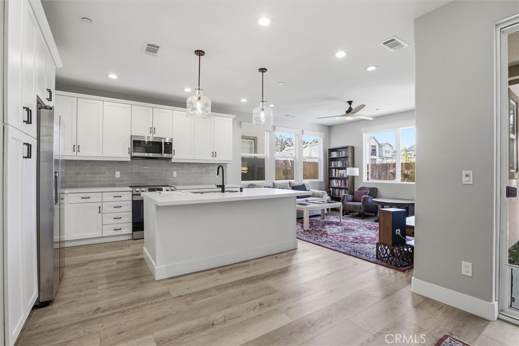 780 Haystack Place San Luis Obispo, CA 93405 - Photo 2 of 27